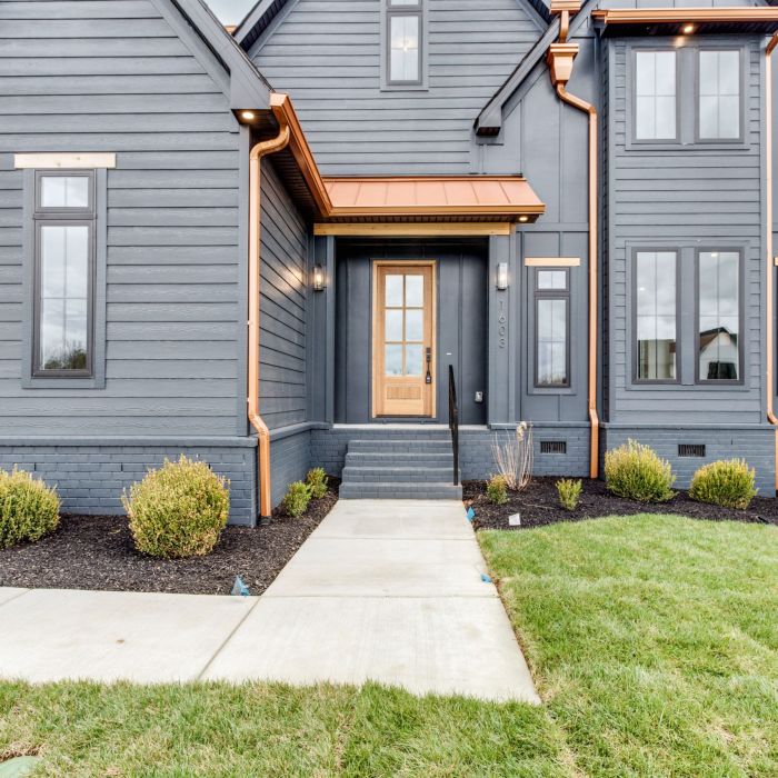 Lot 4